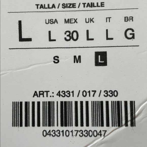 NWT. Zara Red/Pink Hearts Jacquard Knit Vest Sleeveless Top. Size L. - Picture 10 of 12